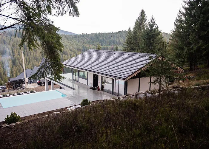 Berryhouse * Vyshkiv