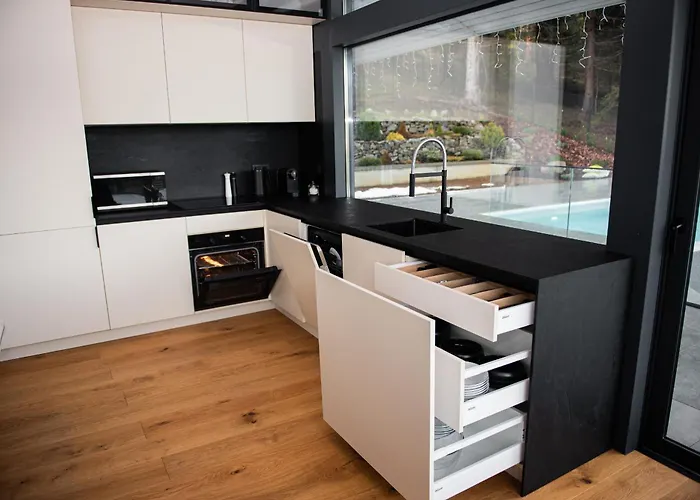 Berryhouse Villa