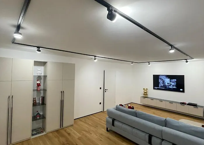 Berryhouse Villa
