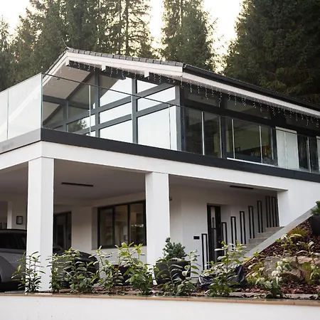 Berryhouse Βίλα
